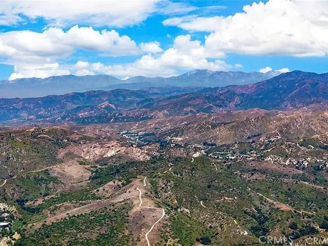 Beautiful view of the surrounding areas