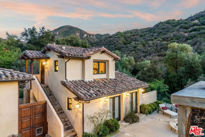 1447 Country Ranch Road, Westlake Village, California 91361
