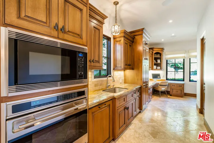 1447 Country Ranch Road, Westlake Village, California 91361