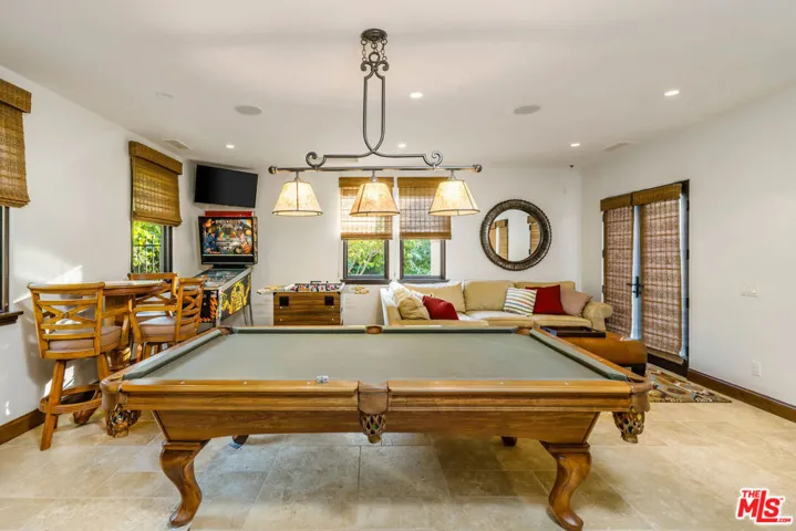 1447 Country Ranch Road, Westlake Village, California 91361