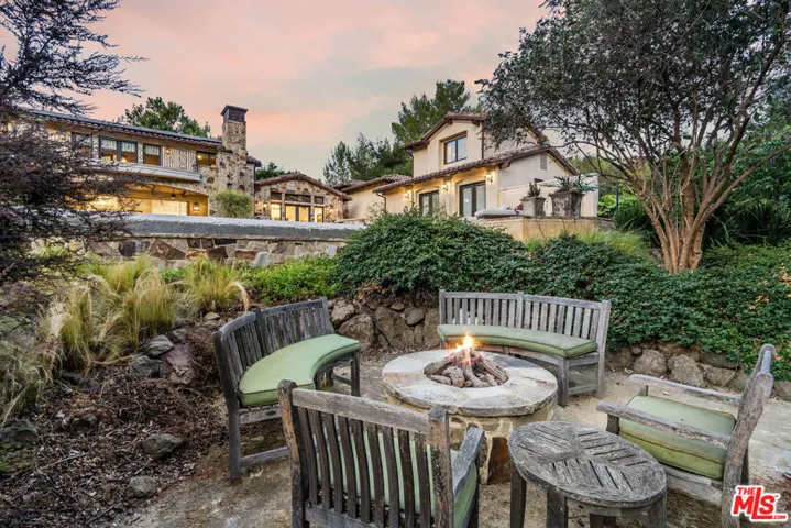1447 Country Ranch Road, Westlake Village, California 91361