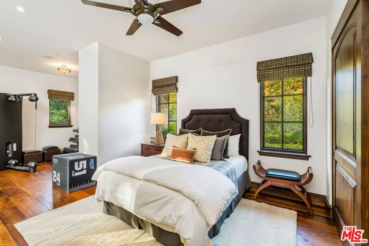 1447 Country Ranch Road, Westlake Village, California 91361