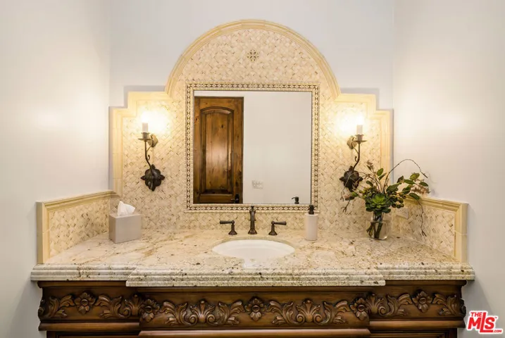 1447 Country Ranch Road, Westlake Village, California 91361