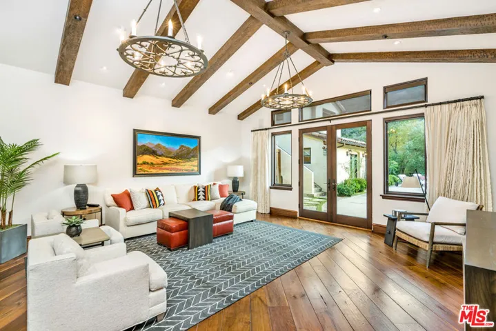 1447 Country Ranch Road, Westlake Village, California 91361
