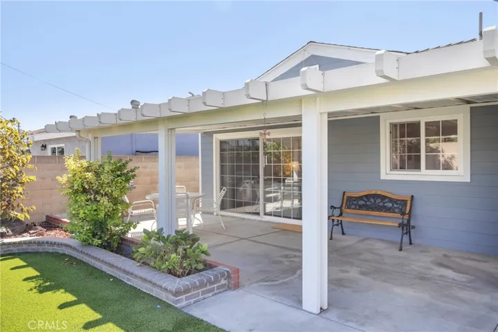5511 Myra Avenue, Cypress, California 90630