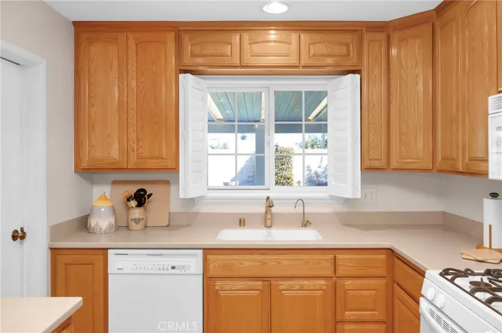 5511 Myra Avenue, Cypress, California 90630