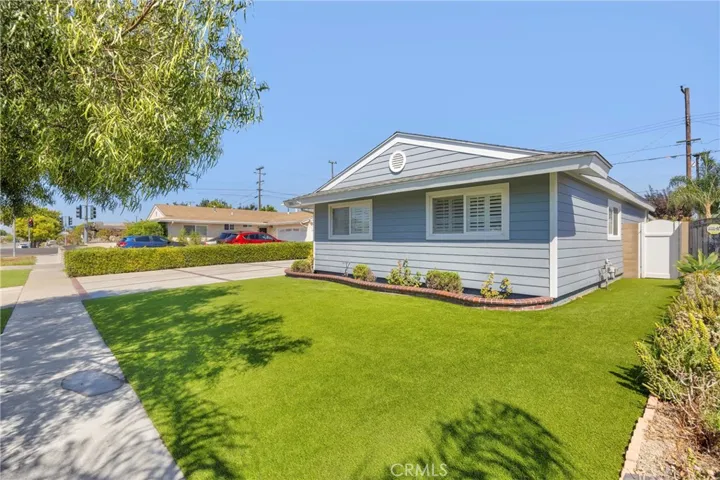 5511 Myra Avenue, Cypress, California 90630
