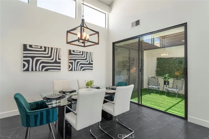 218 Castellana S, Palm Desert, California 92260
