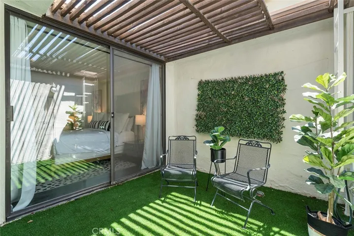 218 Castellana S, Palm Desert, California 92260