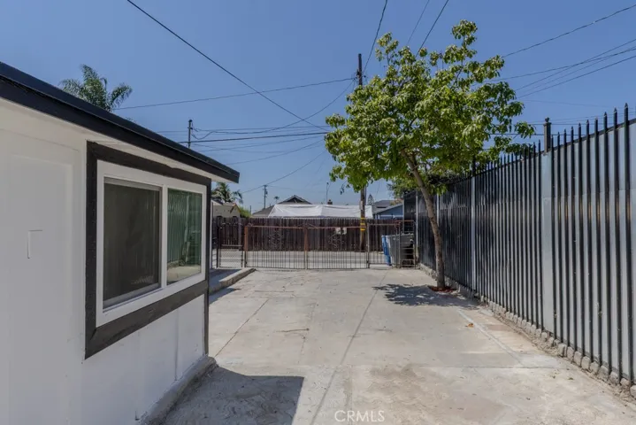 Side Yard Back House
