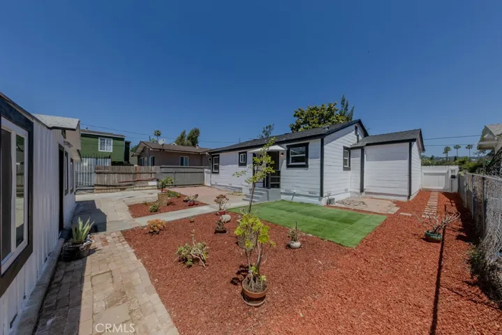 Low Maintenance Yards