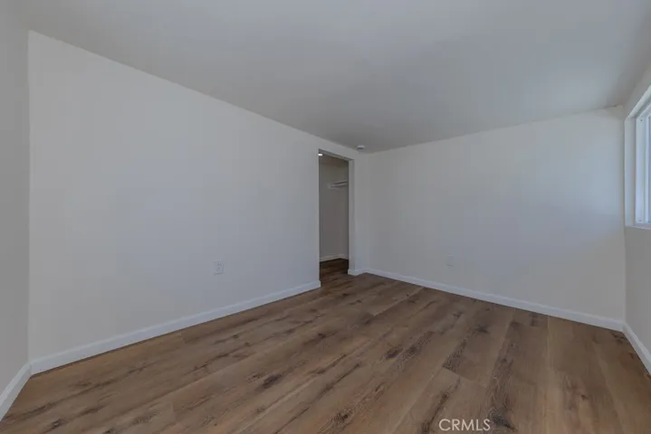Private 2nd Bedroom Back House