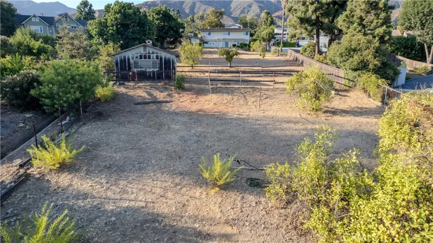 2440 San Antonio Crescent E, Upland, California 91784