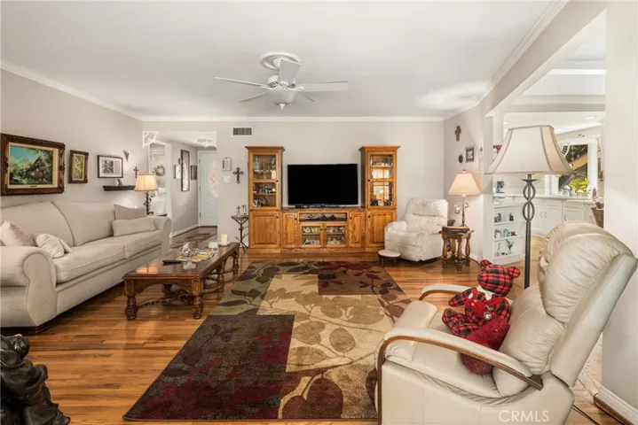 761 Silverspur Way, La Habra, California 90631