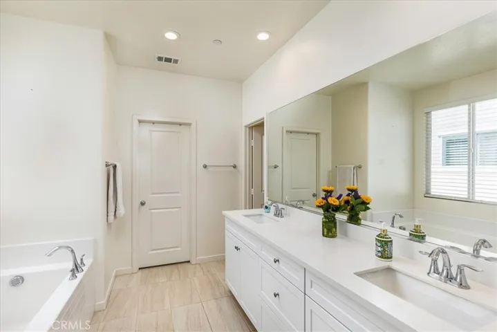 34647 Velvetleaf Street, Winchester, California 92596