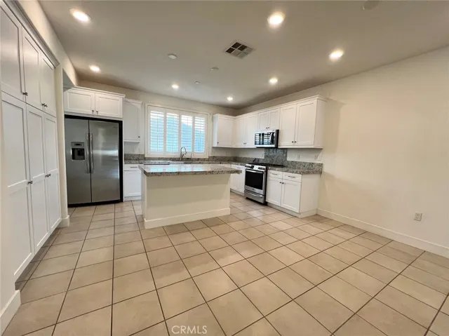 18315 Goldbark Way, Yorba Linda, California 92886