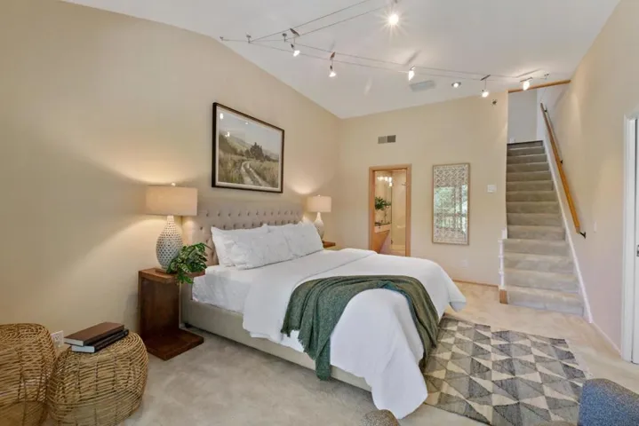 492 Sand Hill Circle, Menlo Park, California 94025