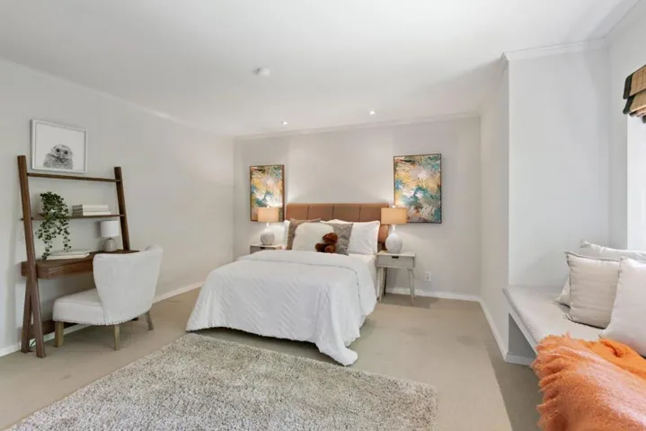 492 Sand Hill Circle, Menlo Park, California 94025