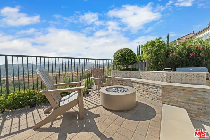 12023 Ricasoli Way, Porter Ranch, California 91326