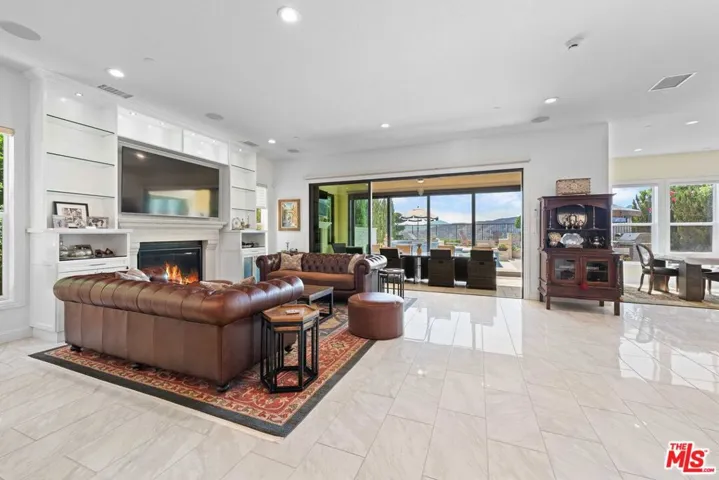 12023 Ricasoli Way, Porter Ranch, California 91326