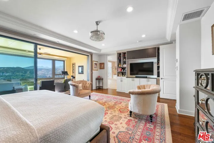 12023 Ricasoli Way, Porter Ranch, California 91326