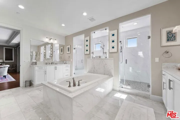 12023 Ricasoli Way, Porter Ranch, California 91326