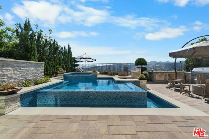 12023 Ricasoli Way, Porter Ranch, California 91326