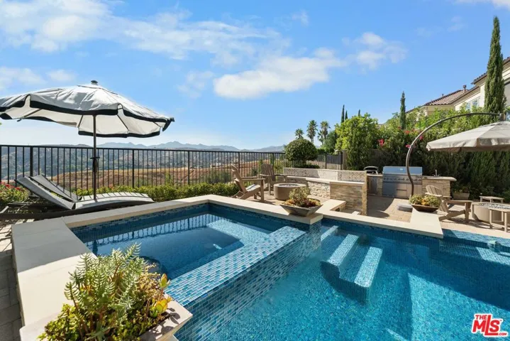 12023 Ricasoli Way, Porter Ranch, California 91326