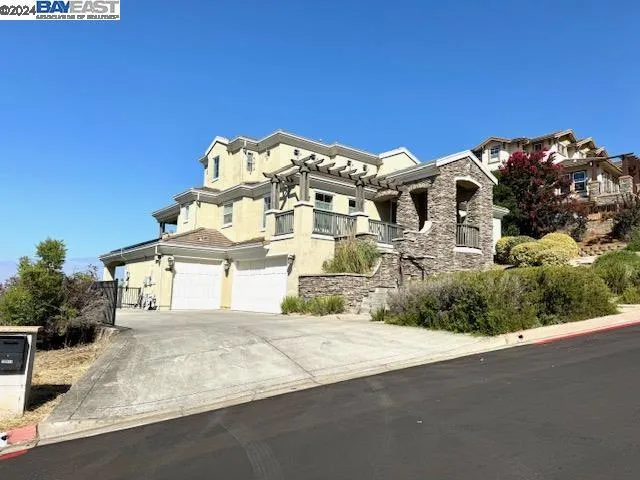29949 Bello View Pl, Hayward, California 94544