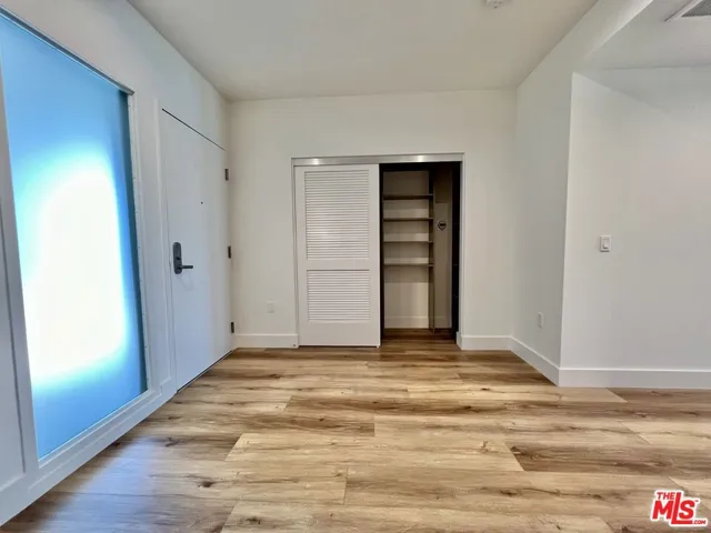 5801 Camerford Avenue Ph8, Los Angeles, California 90038