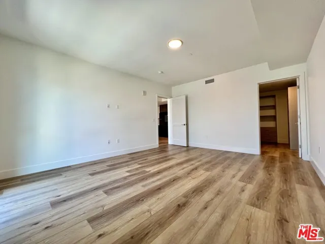 5801 Camerford Avenue Ph8, Los Angeles, California 90038