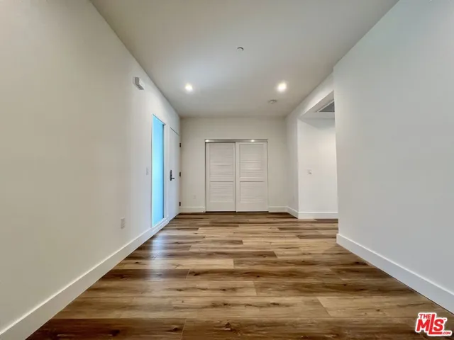 5801 Camerford Avenue Ph8, Los Angeles, California 90038