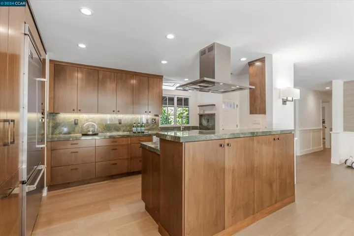 1108 Sanders Dr, Moraga, California 94556