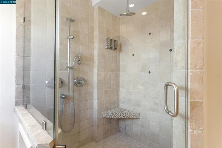 1108 Sanders Dr, Moraga, California 94556