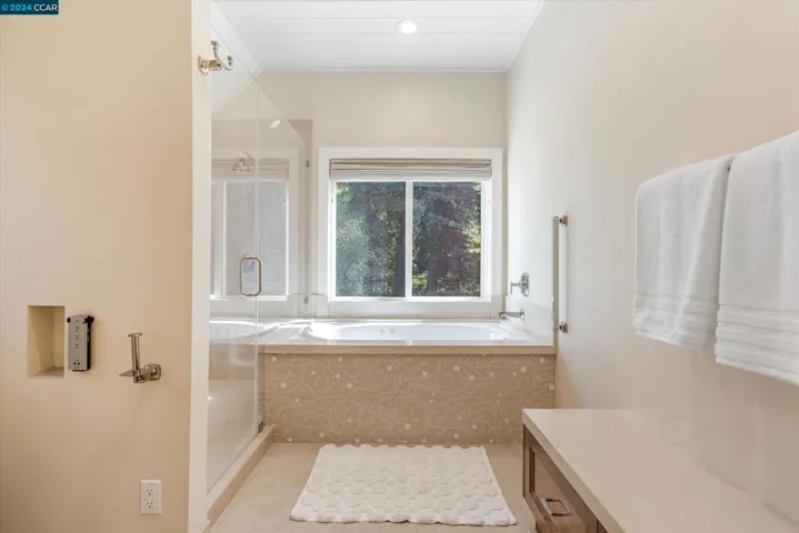 1108 Sanders Dr, Moraga, California 94556