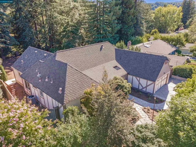 1108 Sanders Dr, Moraga, California 94556
