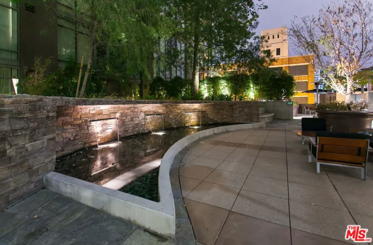 1111 S Grand Avenue 915, Los Angeles, California 90015