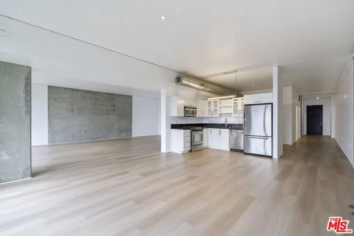 1111 S Grand Avenue 915, Los Angeles, California 90015