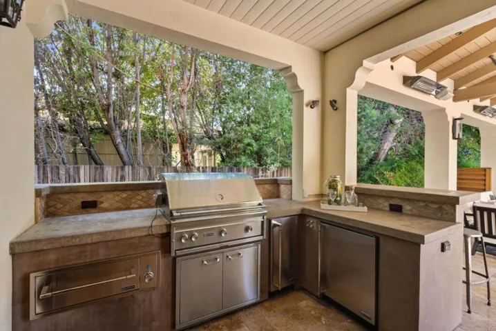 866 Seale Avenue, Palo Alto, California 94303