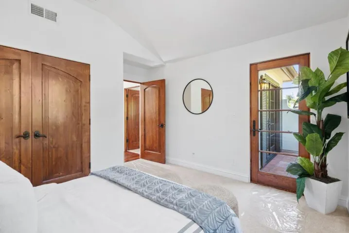 866 Seale Avenue, Palo Alto, California 94303