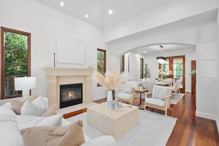 866 Seale Avenue, Palo Alto, California 94303