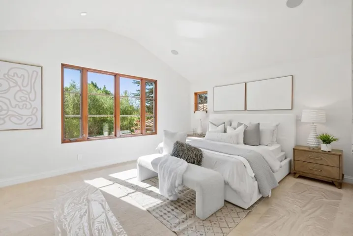 866 Seale Avenue, Palo Alto, California 94303
