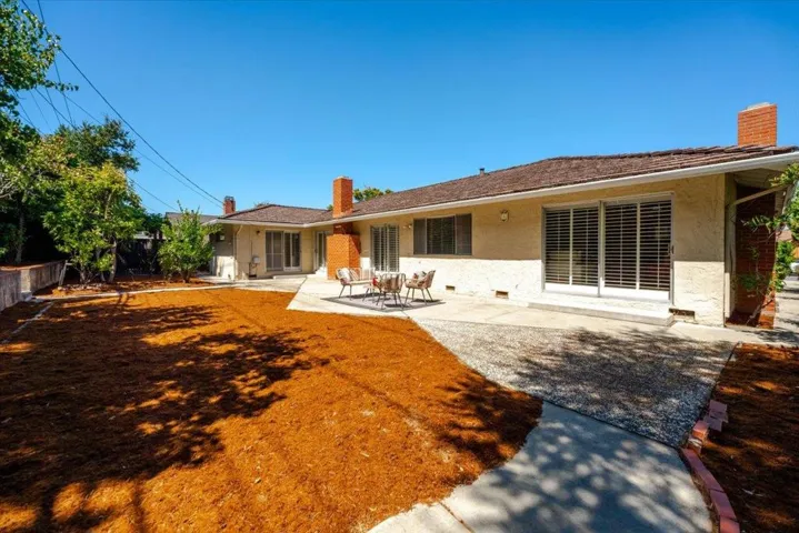 19661 Via Escuela Drive, Saratoga, California 95070