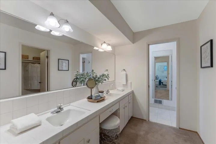 19661 Via Escuela Drive, Saratoga, California 95070