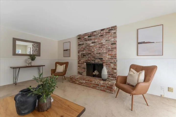 19661 Via Escuela Drive, Saratoga, California 95070