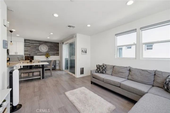 117 N 5th Street A, Montebello, California 90640