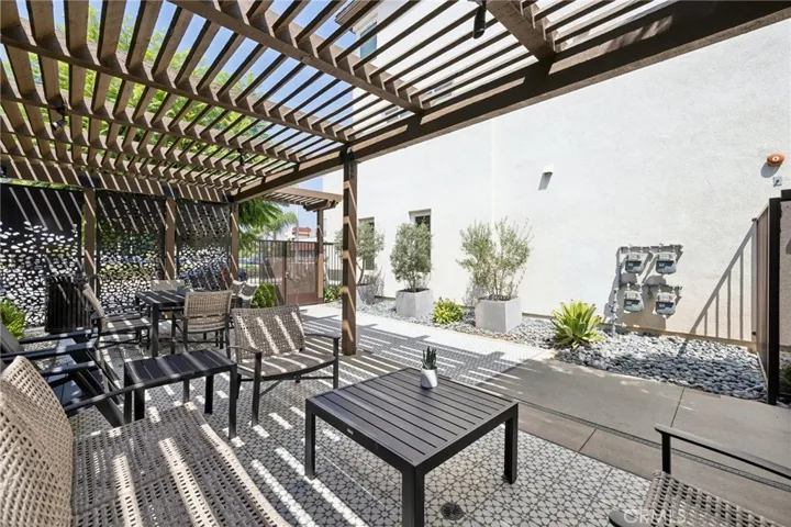 117 N 5th Street A, Montebello, California 90640