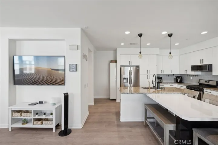 117 N 5th Street A, Montebello, California 90640