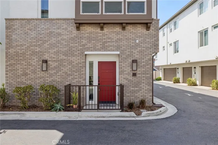 117 N 5th Street A, Montebello, California 90640