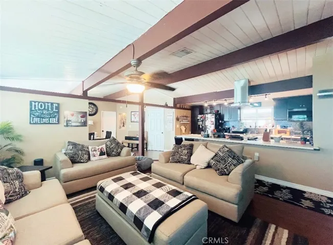 7732 Lemp Avenue, North Hollywood, California 91605